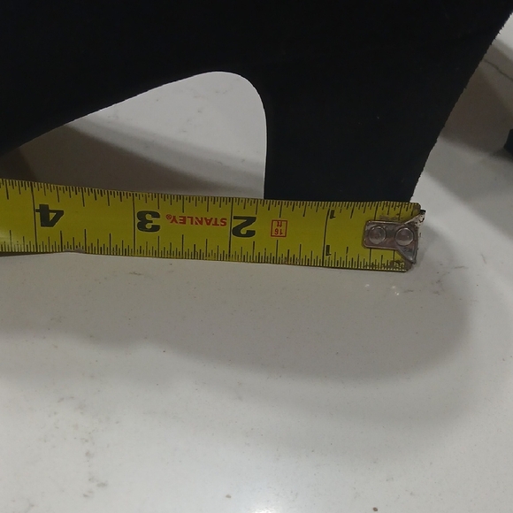 Chic Black Heeled T-Strap Shoes Sz 46 Fit Sz 12 American New Without Tag Or Box - Picture 4 of 7